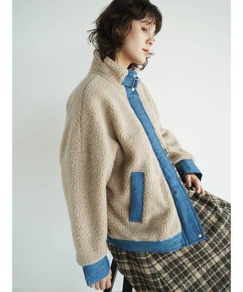 Stand collar belt boa jacket（ブルゾン）｜FIKA.（フィーカ）の