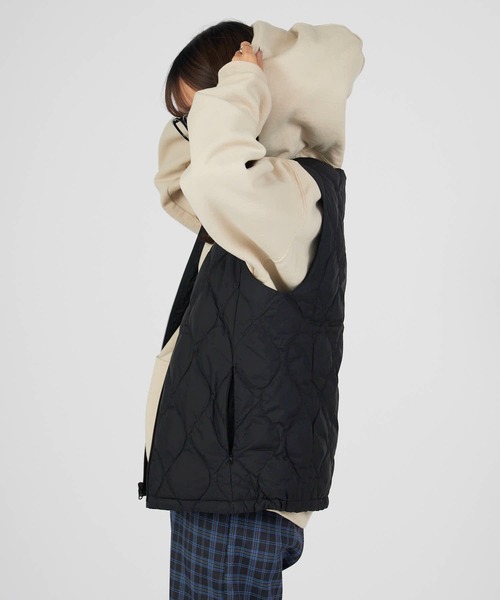 schott(ショット)の「Schott/ショット×TAION/タイオン INNER DOWN VEST パッカブル ひょうたんキルト ダウン ベスト(ダウンベスト・メンズ・ブラック・M/L/XL)」の16枚目の写真