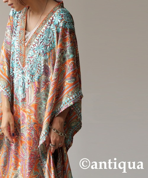 antiqua(アンティカ)の「ペイズリー柄 カフタンワンピース(ワンピース・レディース・マルチ・ONESIZE)」の5枚目の写真