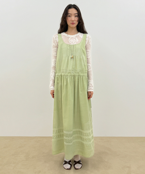 SINOON(シヌーン)の「Rose Artwork Long Sleeve Knit (Ivory)(Tシャツ/カットソー・レディース・アイボリー・FREE)」の3枚目の写真