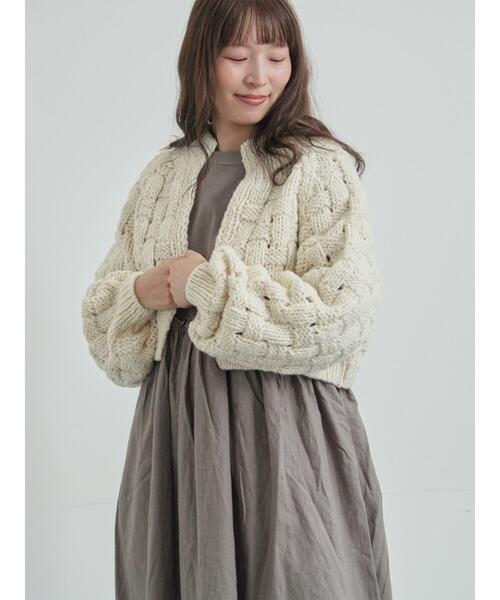 TSUHARU by Samansa Mos2（ツハルバイサマンサモスモス）の「【ペルーニット】ショート丈カーディガン（カーディガン/ボレロ・レディース・グレー/オフホワイト・F）」の14枚目の写真