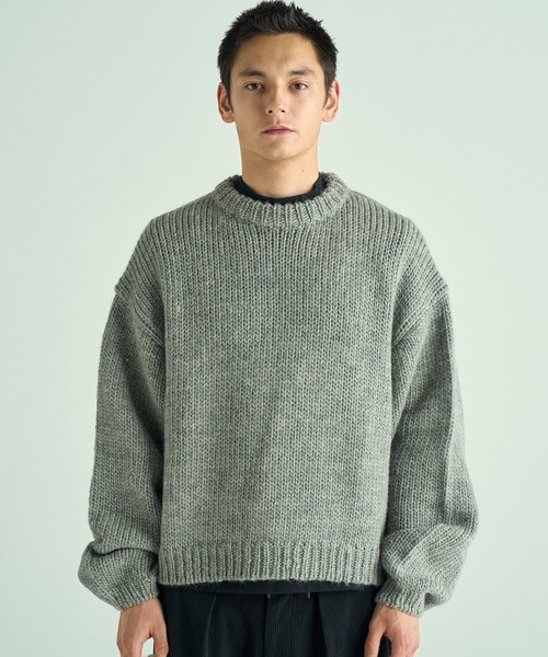 VICTIM（ヴィクティム）の「VICTIM ヴィクティム / LOW GAUGE KNIT ローゲージウールニット セーター / VTM-25-K-102（ニット/セーター・メンズ・ネイビー/ブラック/グレー・1/2）」の4枚目の写真