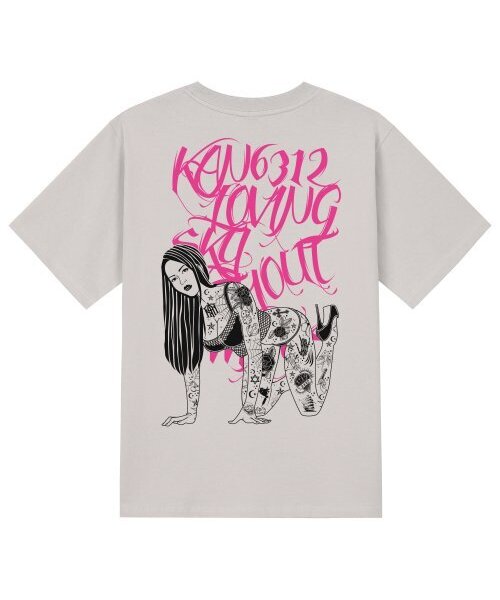 KAN6312(カン6312)の「KTC0011 チカノガールズ 半袖Tシャツ - ベージュ(Tシャツ/カットソー・メンズ・その他・LARGE/MEDIUM/SMALL/X-LARGE)」の1枚目の写真