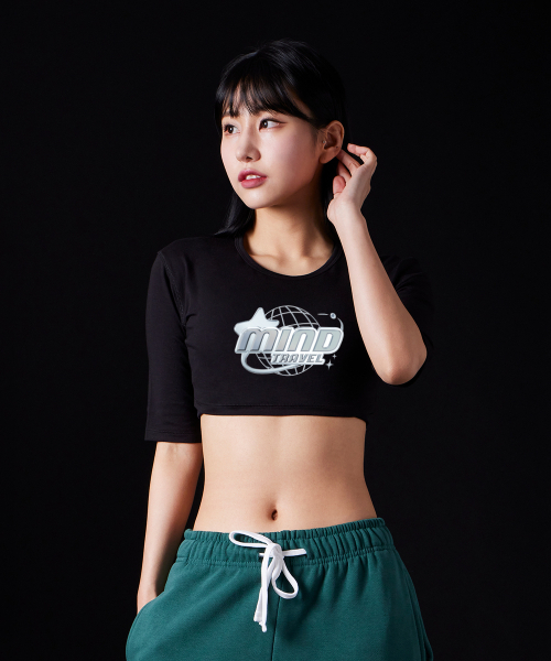 ASTRAL PROJECTION(アストラルプロジェクション)の「マインドトラベル スーピマ スパン 5部袖 ショートクロップTシャツ_ブラック(Tシャツ/カットソー・レディース・その他・FREE)」の1枚目の写真