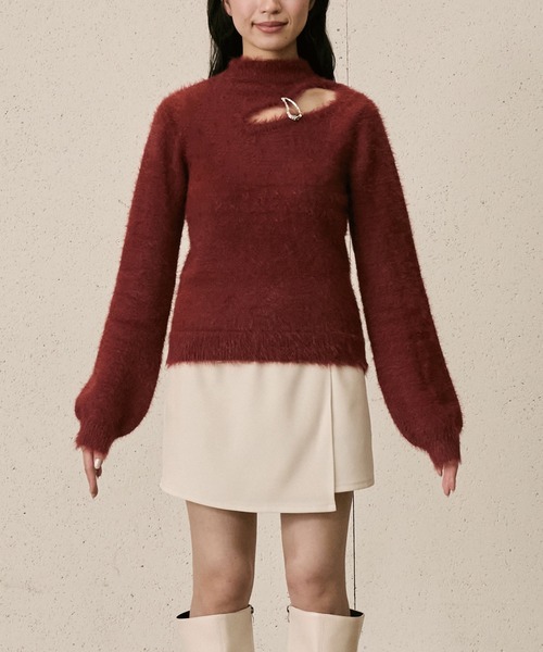 Elishe(エリシェ)の「カットアウトシャギーニットトップス(ニット/セーター・レディース・オフホワイト/チャコールグレー/ライトブルー/レッド・FREE)」の14枚目の写真