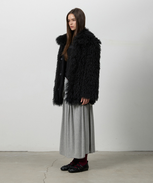 THREE TO EIGHTY(スリートゥエイティー)の「FLUFFY FAUX-FUR JACKET BLACK(ムートンコート・レディース・その他・FREE)」の5枚目の写真