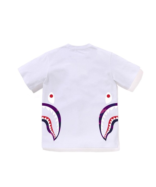 A BATHING APE（アベイシングエイプ）の「COLOR CAMO SIDE SHARK TEE（Tシャツ/カットソー・キッズ・ブラック×パープル/ブラック×ブルー/ホワイト×レッド/ブラック×レッド/ホワイト×パープル/ホワイト×ネイビー・150/160）」の9枚目の写真