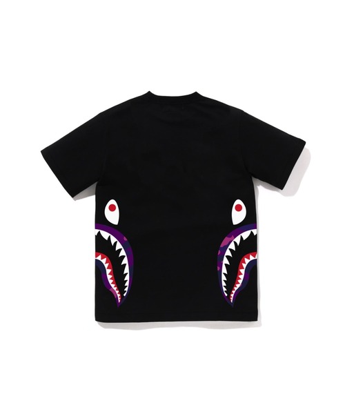 A BATHING APE（アベイシングエイプ）の「COLOR CAMO SIDE SHARK TEE（Tシャツ/カットソー・キッズ・ブラック×パープル/ブラック×ブルー/ホワイト×レッド/ブラック×レッド/ホワイト×パープル/ホワイト×ネイビー・150/160）」の10枚目の写真