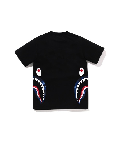 A BATHING APE（アベイシングエイプ）の「COLOR CAMO SIDE SHARK TEE（Tシャツ/カットソー・キッズ・ブラック×パープル/ブラック×ブルー/ホワイト×レッド/ブラック×レッド/ホワイト×パープル/ホワイト×ネイビー・150/160）」の12枚目の写真