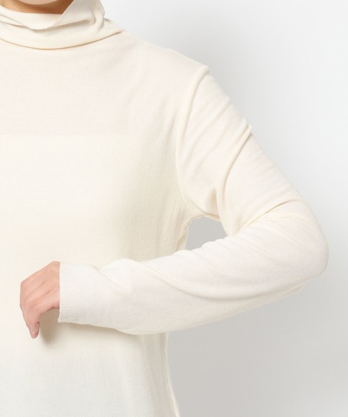 LOWRYS FARM（ローリーズファーム）の「リブタートルＬＳ　637689（Tシャツ/カットソー・レディース・グレー/アイボリー/ピンク系その他/ブラック・FREE）」の9枚目の写真