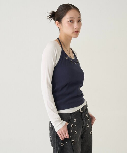 WHO'S WHO gallery(フーズフーギャラリー)の「EYELET HALTER LAYERED TOPS(Tシャツ/カットソー・レディース・ブラック/ネイビー/レッド/グレー・FREE)」の15枚目の写真