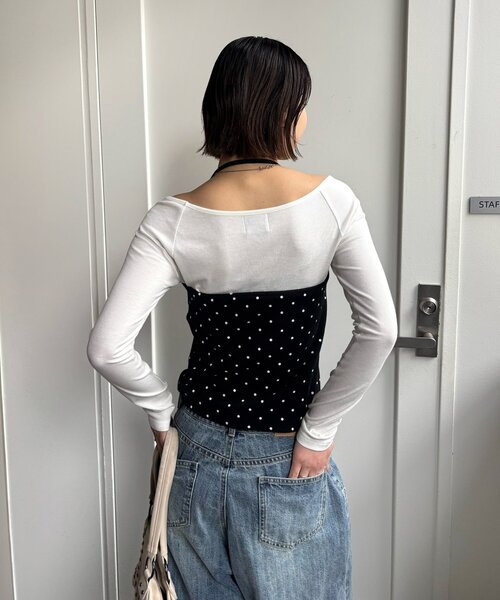 WHO'S WHO gallery（フーズフーギャラリー）の「アイレットホルターレイヤードトップス（Tシャツ/カットソー・レディース・ネイビー/レッド/ブラック/グレー/チャコールグレー/ホワイト系その他/ブラック系その他2/ホワイト系その他2/グレー系その他2・FREE）」の13枚目の写真