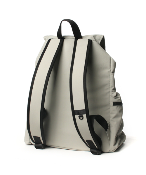 MASMARULEZ（マスマルールズ）の「[INT] String flap backpack _ Gray（バックパック/リュック・レディース・その他・FREE）」の3枚目の写真