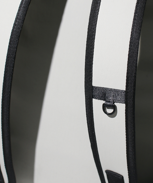MASMARULEZ（マスマルールズ）の「[INT] String flap backpack _ Gray（バックパック/リュック・レディース・その他・FREE）」の7枚目の写真