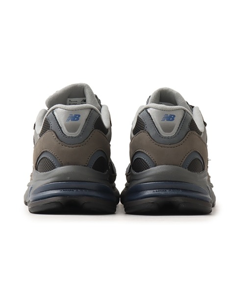 NEW BALANCE(ニューバランス)の「New Balance U20107Z3 / ニューバランス U20107Z3(スニーカー・メンズ・ダークグレー・26.5cm/29.0cm/28.5cm/28.0cm/27.5cm/27.0cm/26.0cm/24.0cm/23.5cm/23.0cm/25.0cm/24.5cm)」の2枚目の写真