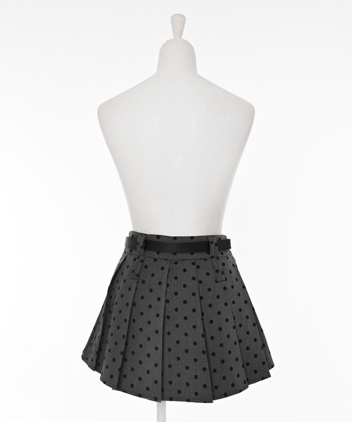 Narcissus(ナルシス)の「ドットプリーツミニスカート/インナーパンツ・ベルト付き(スカート・レディース・ブラック/グレー・FREE)」の8枚目の写真