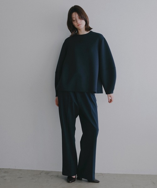 MANOF（マノフ）の「CURVED SLEEVES TOPS（Tシャツ/カットソー・レディース・ネイビー/ホワイト/グレー・F）」の10枚目の写真