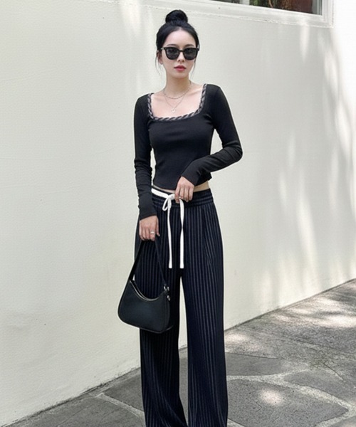 Pt18kg(プラチナイチハチキログラム)の「ラインスクエアネックスリムトップ(Tシャツ/カットソー・レディース・ブラック/グレー・FREE)」の7枚目の写真