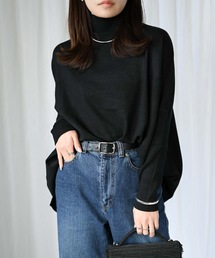 ドルマンハイネックニット