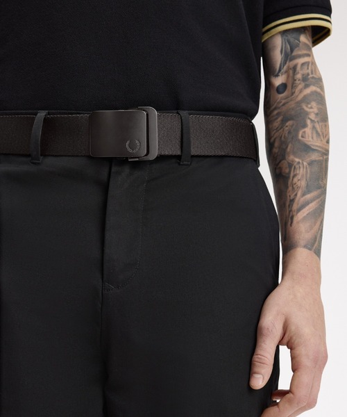 FRED PERRY（フレッドペリー）の「先行予約受付中／Plain Webbing Belt／プレーンウェビングベルト（ベルト・メンズ・ブラック・L）」の4枚目の写真