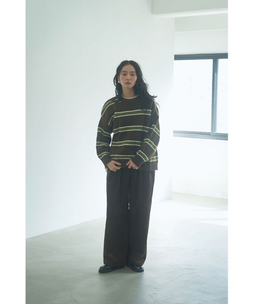marjour(マージュール)の「CORDUROY TUCK PANTS(その他パンツ・レディース・ブラウン/オフホワイト・M)」の4枚目の写真