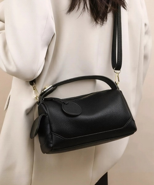 yuue' ( wear )(ユーイ)の「2WAYフェイクレザーショルダーバッグ サイドポケット付き(ショルダーバッグ・レディース・ブラウン/ブラック・FREE)」の2枚目の写真