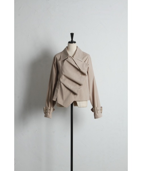 ARVELLIA(アルベリア)の「SLANT SHORT TRENCH(その他アウター・レディース・ブラック/ベージュ・M)」の13枚目の写真