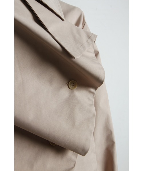 ARVELLIA(アルベリア)の「SLANT SHORT TRENCH(その他アウター・レディース・ブラック/ベージュ・M)」の22枚目の写真