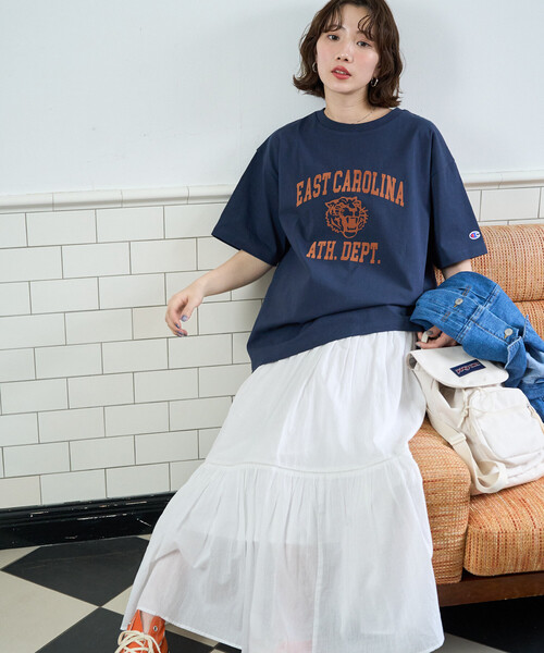 FREAK'S STORE(フリークスストア)の「限定展開 Champion × FREAK'S STORE/チャンピオン 別注 フロッキープリント ロゴ 半袖Tシャツ(Tシャツ/カットソー・レディース・ブラック/ライトグレー/ブルー/オフホワイト/ネイビー/モカ・フリ-)」の21枚目の写真