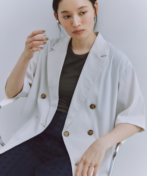 Obis&(オビスアンド)の「【セットアップ対応】ハーフスリーブダブルジャケット(テーラードジャケット・レディース・モカ/アイボリー・FREE)」の20枚目の写真