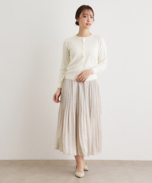 LAURA ASHLEY（ローラアシュレイ）の「【洗える／同素材アイテムあり】ソフトタッチ ニットカーディガン（カーディガン/ボレロ・レディース・オフホワイト/サックスブルー・38/40）」の5枚目の写真