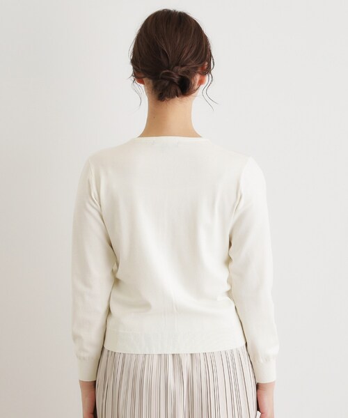 LAURA ASHLEY（ローラアシュレイ）の「【洗える／同素材アイテムあり】ソフトタッチ ニットカーディガン（カーディガン/ボレロ・レディース・オフホワイト/サックスブルー・38/40）」の13枚目の写真