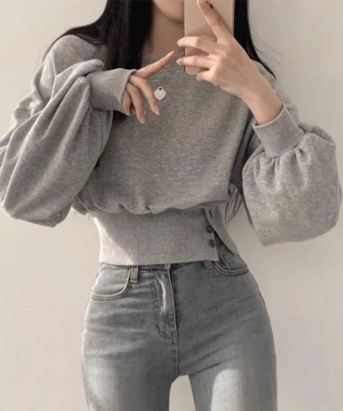 Flugge(フラッジー)の「ショート丈スウェットトップス(その他トップス・レディース・グレー/アッシュグレー・MEDIUM/LARGE)」の3枚目の写真