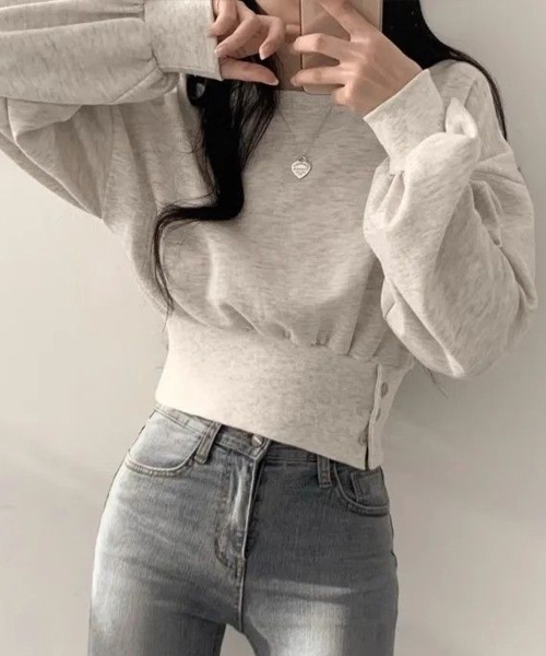 Flugge(フラッジー)の「ショート丈スウェットトップス(その他トップス・レディース・グレー/アッシュグレー・MEDIUM/LARGE)」の8枚目の写真