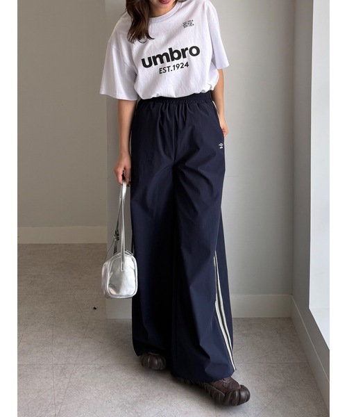 UMBRO(アンブロ)の「【UMBRO】ラインナイロンワイドパンツ (アンブロ/umbro/UNDOVEオリジナル/UNDOVE限定/ワンポイント刺繍/ラインパンツ/限定展開/防シワ/はっ水/UV/ストレッチ/接触冷感/洗濯機OK)(その他パンツ・レディース・ネイビー・SMALL/MEDIUM/LARGE/X-LARGE)」の18枚目の写真