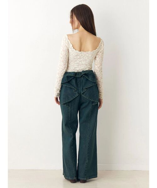 CALNAMUR(カルナムール)の「オーバーダイバックリボンデニムパンツ(デニムパンツ・レディース・ブラック/ブルー・X-SMALL/SMALL/MEDIUM)」の3枚目の写真