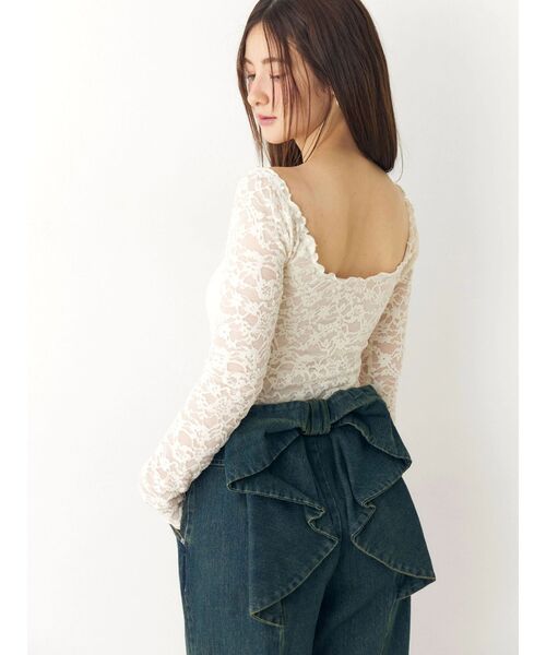 CALNAMUR(カルナムール)の「オーバーダイバックリボンデニムパンツ(デニムパンツ・レディース・ブラック/ブルー・X-SMALL/SMALL/MEDIUM)」の4枚目の写真