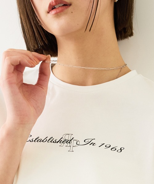 ROPE'(ロペ)の「ショート丈コンパクトTEE(白刺繍&黒ロゴプリント)/イージーケア(Tシャツ/カットソー・レディース・ホワイト系その他/ホワイト系その他2・FREE)」の20枚目の写真