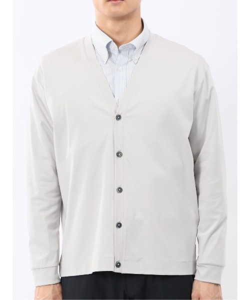 TAKA-Q（タカキュー）の「【ストレッチ 接触冷感 抗菌防臭 UVカット】タカキュー シルケットスムス Vネック カーディガン（カーディガン/ボレロ・メンズ・ブラック/ライトグレー・MEDIUM/LARGE/X-LARGE）」の18枚目の写真