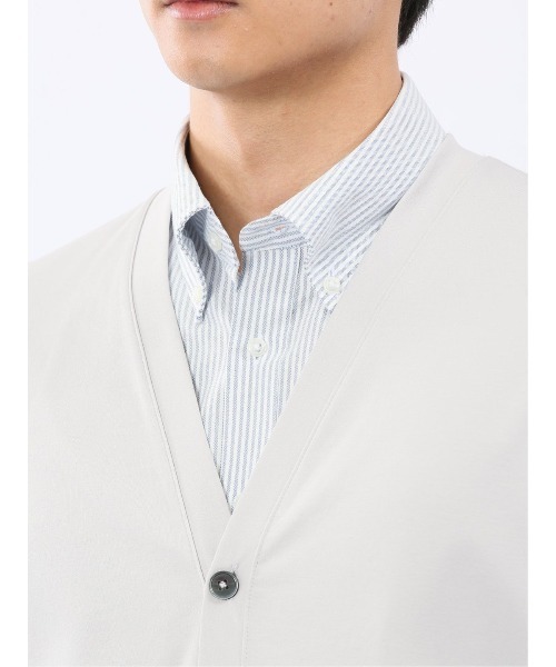 TAKA-Q（タカキュー）の「【ストレッチ 接触冷感 抗菌防臭 UVカット】タカキュー シルケットスムス Vネック カーディガン（カーディガン/ボレロ・メンズ・ブラック/ライトグレー・MEDIUM/LARGE/X-LARGE）」の21枚目の写真