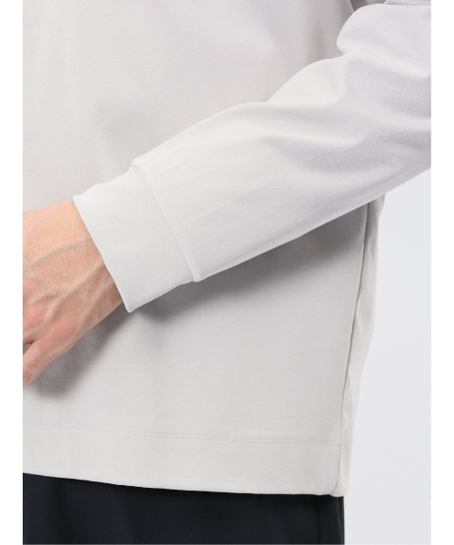 TAKA-Q（タカキュー）の「【ストレッチ 接触冷感 抗菌防臭 UVカット】タカキュー シルケットスムス Vネック カーディガン（カーディガン/ボレロ・メンズ・ブラック/ライトグレー・MEDIUM/LARGE/X-LARGE）」の22枚目の写真