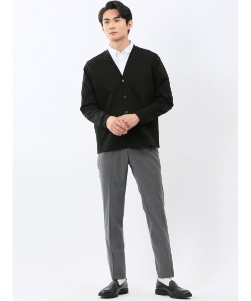 TAKA-Q（タカキュー）の「【ストレッチ 接触冷感 抗菌防臭 UVカット】タカキュー シルケットスムス Vネック カーディガン（カーディガン/ボレロ・メンズ・ブラック/ライトグレー・MEDIUM/LARGE/X-LARGE）」の7枚目の写真