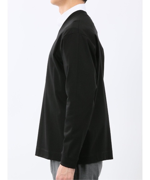 TAKA-Q（タカキュー）の「【ストレッチ 接触冷感 抗菌防臭 UVカット】タカキュー シルケットスムス Vネック カーディガン（カーディガン/ボレロ・メンズ・ブラック/ライトグレー・MEDIUM/LARGE/X-LARGE）」の9枚目の写真