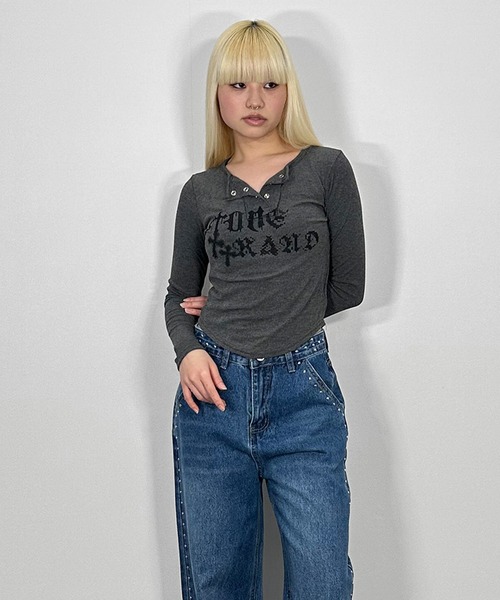 MATU:TA（マトゥータ）の「ヘンリーネッククロスリブトップス / ロンT クロップド丈 カットソー インナー スタイルアップ レイヤード ストリート 海外ガール コンパクト ブラック ホワイト グレー（Tシャツ/カットソー・レディース・ブラック/グレー/ホワイト・FREE）」の7枚目の写真