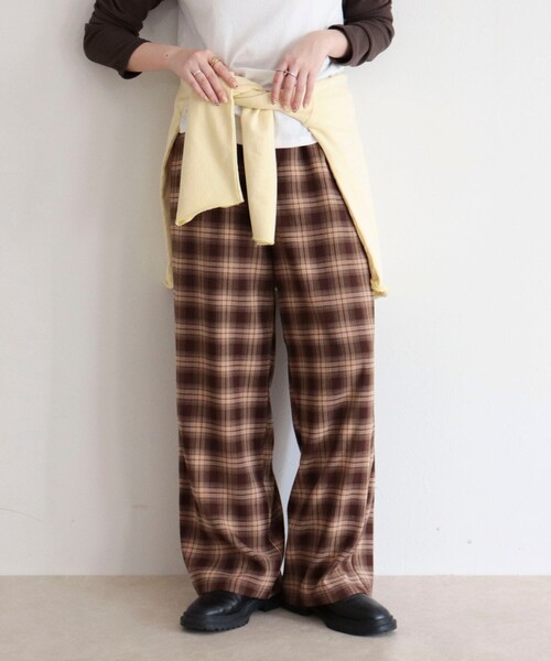 fredy emue(フレディエミュ)の「チェック柄ワイドパンツ(その他パンツ・レディース・ブラウン系その他/ブルー系その他・38)」の2枚目の写真