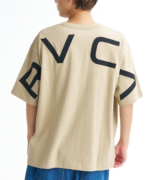RVCA（ルーカ）の「RVCA メンズ BACK SIDE ARCH SS Tシャツ 【2026年春夏モデル】/ルーカバックプリント半袖Tシャツ（Tシャツ/カットソー・メンズ・カーキ/ブラック系その他2/ホワイト・MEDIUM/LARGE/SMALL/X-LARGE）」の12枚目の写真