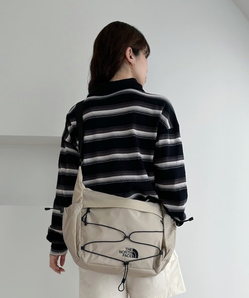 THE NORTH FACE(ザノースフェイス)の「◇THE NORTH FACE◇ WHITE LABEL 正規品/ボレアリス ショルダー バッグ BOREALIS SHOULDER BAG(メッセンジャーバッグ・レディース・ベージュ/カーキ/ブラック・FREE)」の15枚目の写真