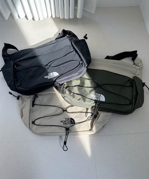 THE NORTH FACE(ザノースフェイス)の「◇THE NORTH FACE◇ WHITE LABEL 正規品/ボレアリス ショルダー バッグ BOREALIS SHOULDER BAG(メッセンジャーバッグ・レディース・ベージュ/カーキ/ブラック・FREE)」の18枚目の写真