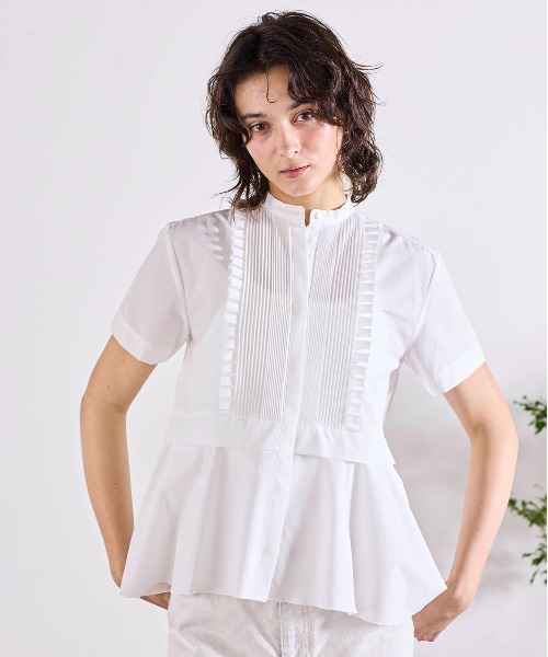 Marilyn Moon（マリリンムーン）の「tuck frill flare half sleeve shirt（シャツ/ブラウス・レディース・ネイビー/キャメル/ホワイト/グレー/サックスブルー・FREE）」の6枚目の写真