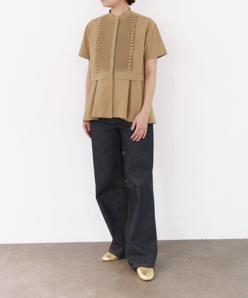 Marilyn Moon（マリリンムーン）の「tuck frill flare half sleeve shirt（シャツ/ブラウス・レディース・ネイビー/キャメル/ホワイト/グレー/サックスブルー・FREE）」の17枚目の写真